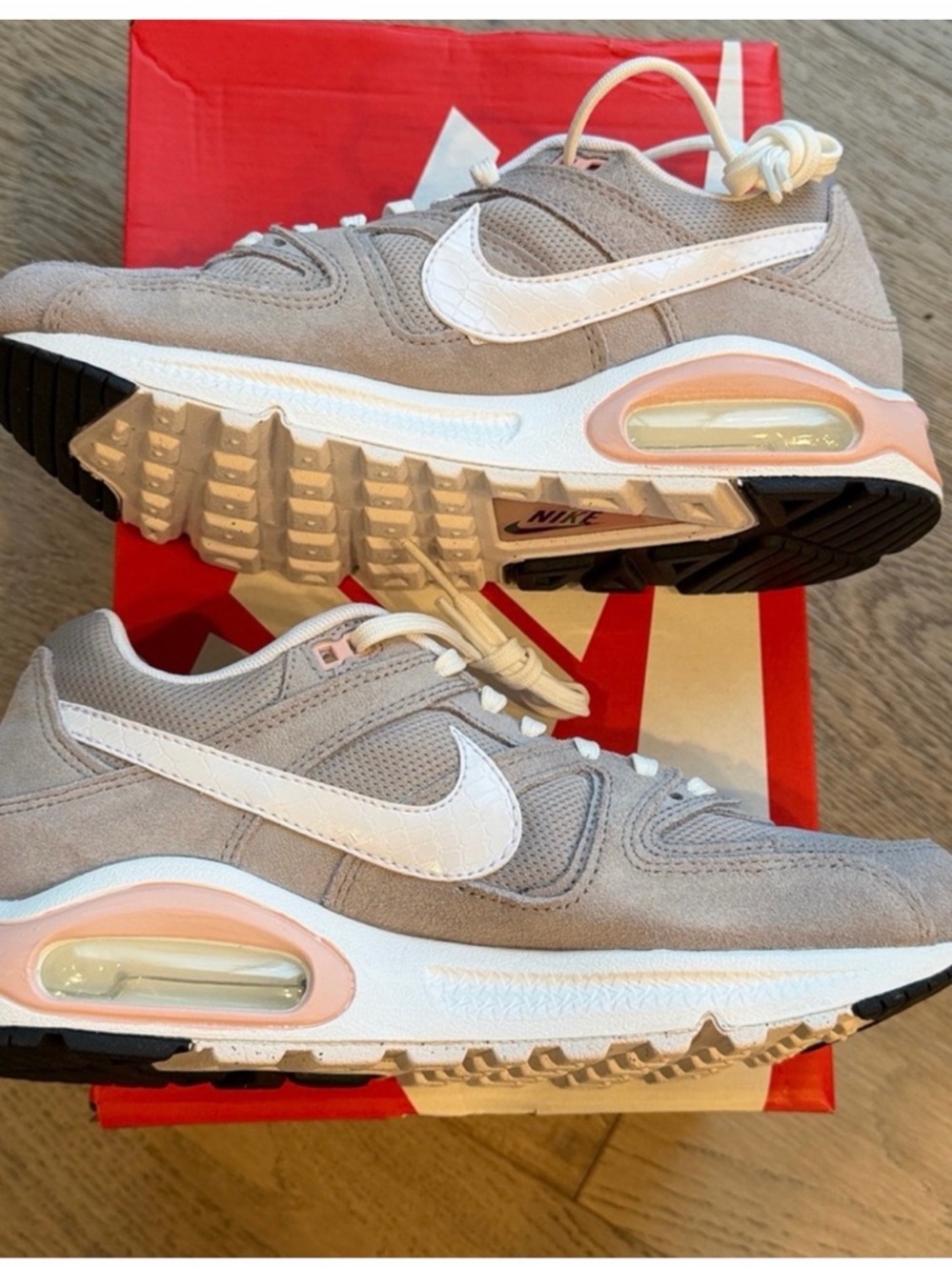 The Nike Air Max Command Atmosphere Grey Coral Stardust W in size 11 - Picture 5 of 5